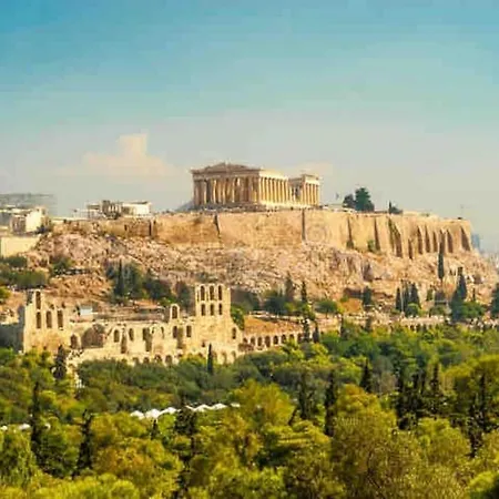 Penthouse Archeol Musiem, 3bdr, Big Balcony, Wifi 200 Mbps Fiber * Athen