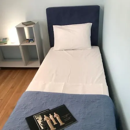 Lejlighed Penthouse Archeol Musiem, 3bdr, Big Balcony, Wifi 200 Mbps Fiber